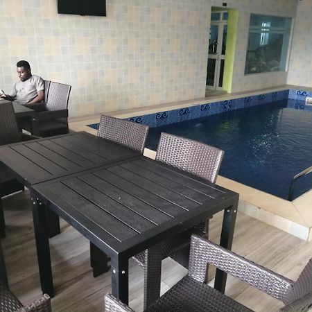 Grand Venice Transit Apartments Lagos Extérieur photo